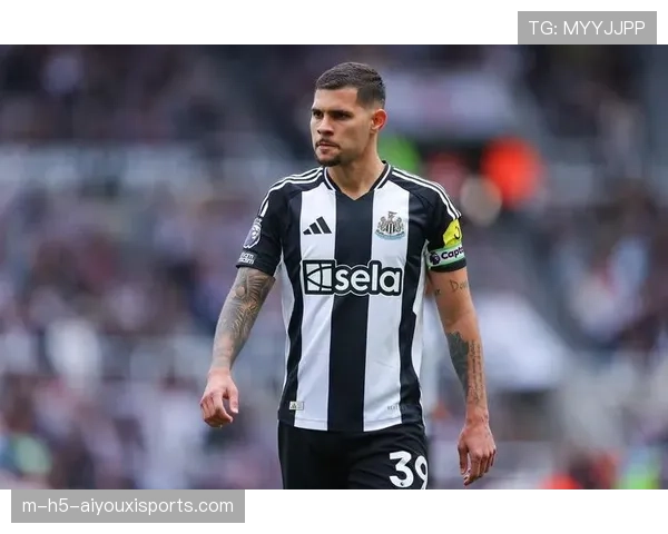 吉马良斯犯规19次被犯规15次 纽卡中场展现强硬风格