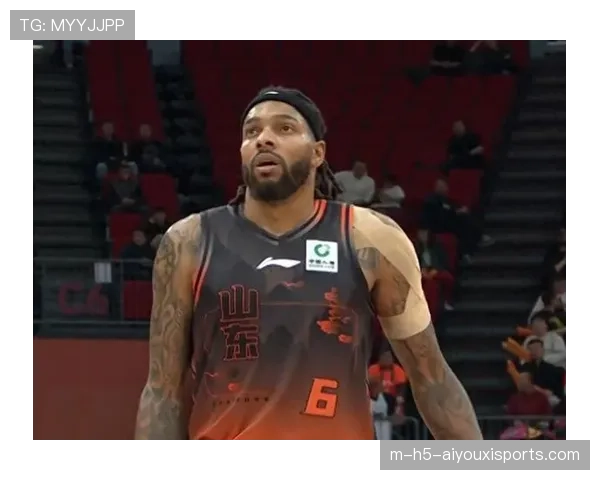 山东克里斯状态起伏不定 珀塞尔进攻火力难掩防守漏洞 山东克里斯状态起伏不定 珀塞尔进攻火力难掩防守漏洞